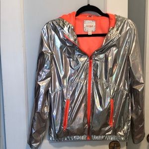 Metallic windbreaker